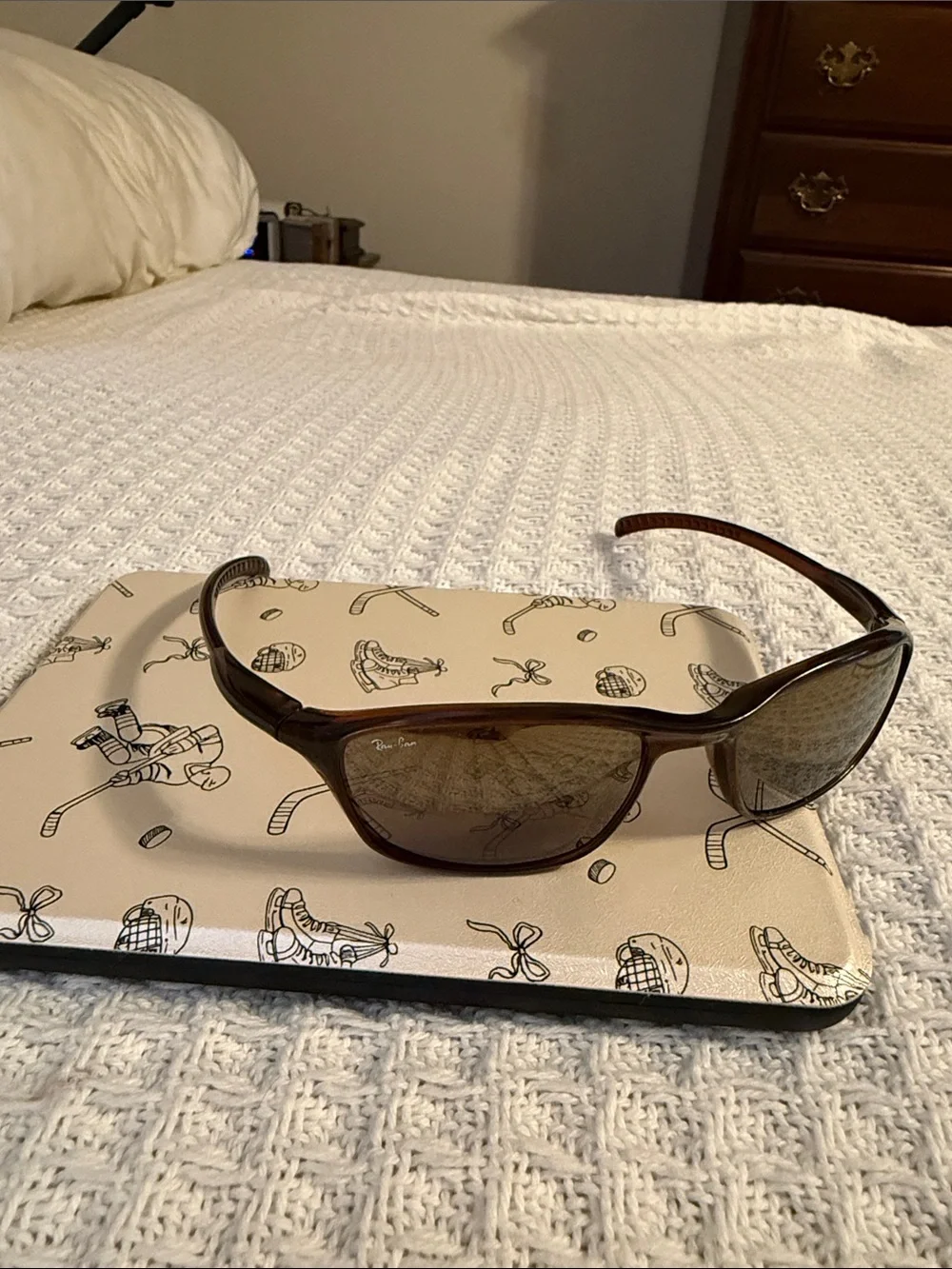 Ray Ban Brown Gradient Lens Sunglasses